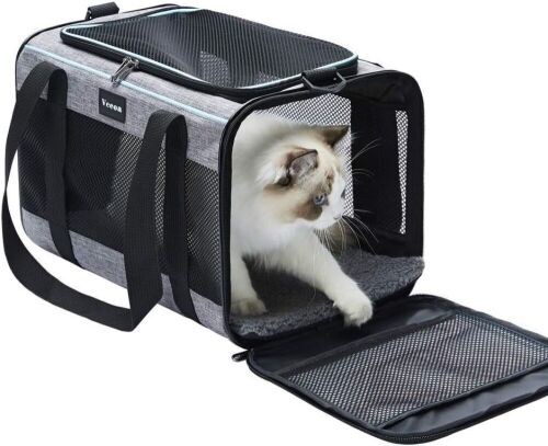 Vceoa Soft-Sided Pet Carrier for Pets Up to 22 Lbs, 19" x 12" x 12" - Lot 332
