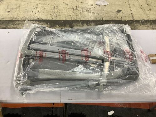 3 in 1 Play Pen  - Lot 372