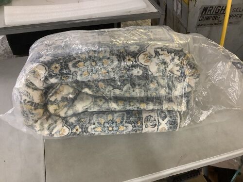 Washable Area Rug, 6' x 9'  - Lot 410