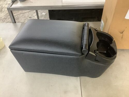 Center Console, Unknown Fit  - Lot 118