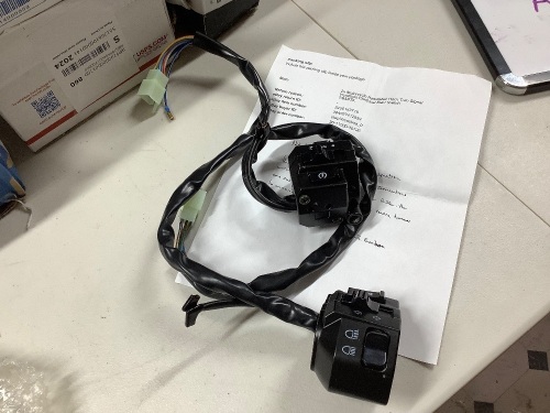 Motorcycle Handlebar Horn Turn Signal-Headlight Electrical Start Switch - Lot 201