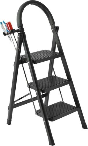 QUINEEHOM Fodling Step Ladder 3 Step - Lot 640