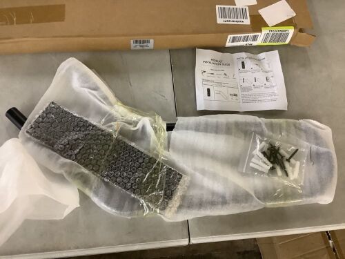 Wallmount Handrail 22.8"  - Lot 650