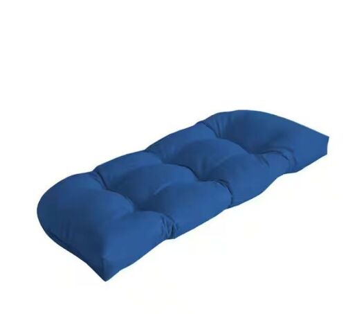 Arden Selections 41.5 in. x 18 in. Cobalt Blue Texture Rectangle Outdoor Bench Cushion  - Lot 216
