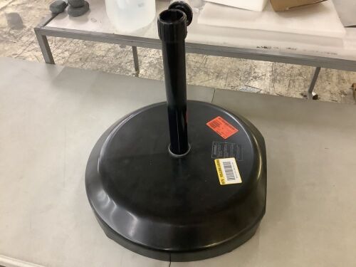 California Umbrella 75 lb. Patio Umbrella Base with Wheels - Scratch/Dent - Lot 218