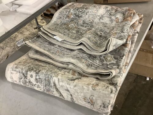 Washable Area Rug, 6' x 9'  - Lot 508