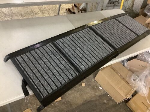 Folding Pet Ramp  - Lot 261