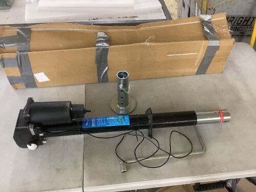 POLESTAR 4000lb Power Tongue Jack, 12V DC with Hard Wiring  - Lot 353