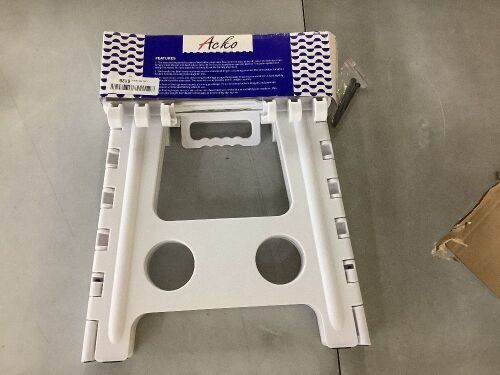 Acko Folding Step Stool  - Lot 475