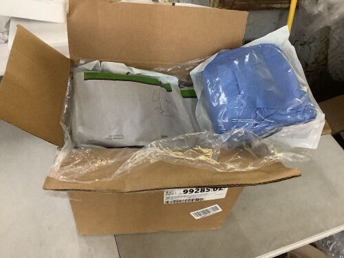 Halyard Basics Surgical Gown with Towel, XL, 20 pc  - Lot 552