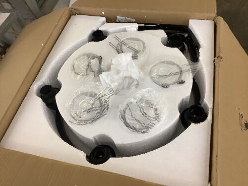 Light Fixture 5 Light - Lot 454
