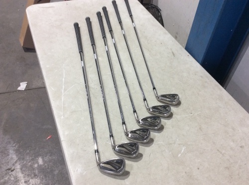TaylorMade Sim2 Irons, Right Hand, Includes A, P, 9, 8, 6 & 5  - Lot 16