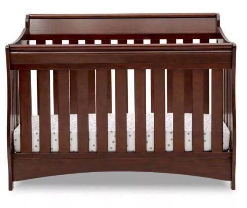 Delta Children Deluxe Bentley S Series 6-in-1 Convertible Crib - Lot 448