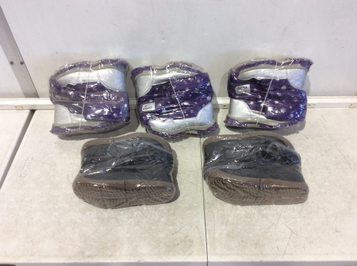 Lot of (5) Cold Weather Shoes - Lot 523