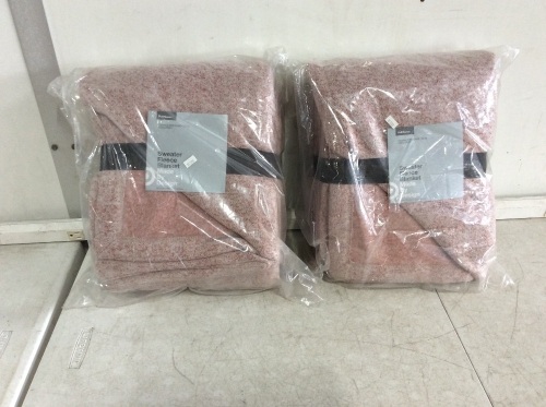 Lot of (2) Sweater Fleece Blankets, Full/Queen  - Lot 766