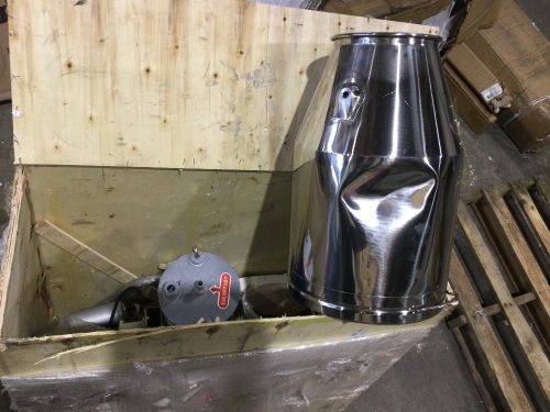 Cow Milking Machine - Lot 820