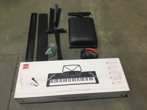 61-Key Beginners Electronic Keyboard Piano Set w/ 3 Modes, Microphone  - Lot 944