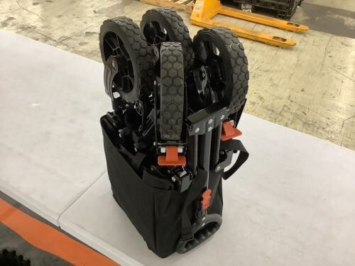 Navatiee Collapsible Folding Wagon - Lot 298
