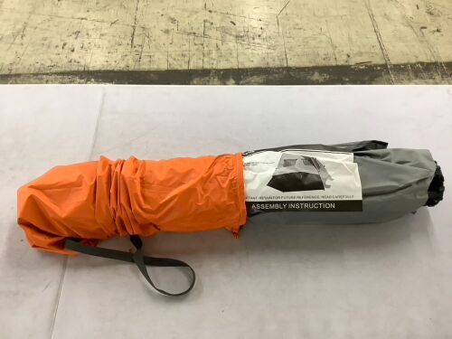 Oileus XX-Large Pop Up Beach Tent Sun Shelter for 5-6 People - Lot 528