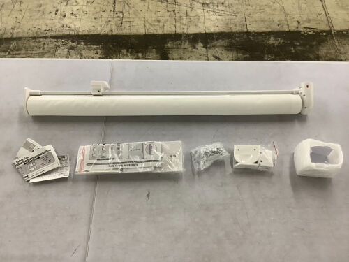 Retractable Baby Safety Gate  - Lot 505
