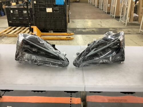 LED Headlight Pair for Lexus  - Lot 185