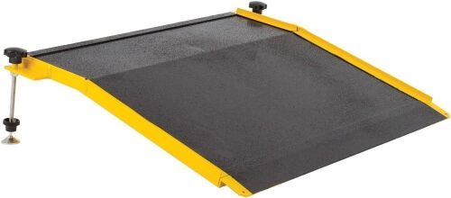  Silver Spring 26" L Aluminum Adjustable Solid Threshold Ramp  - Lot 506