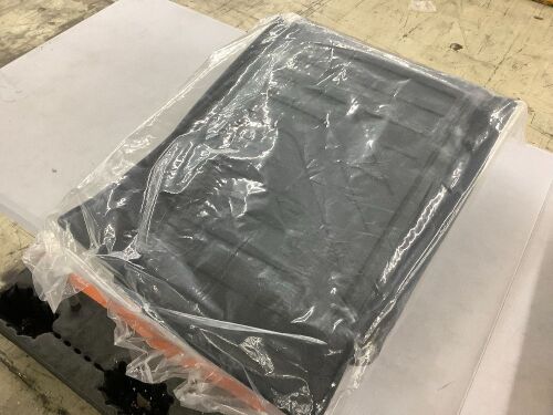 AltraVos Floor & Cargo Mats - Lot 559