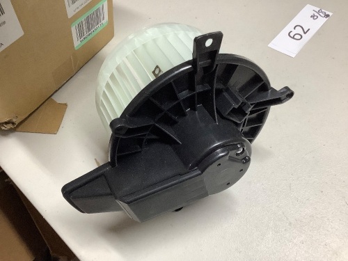 ECCPP HVAC platic Heat. 2017 Jeen Grand Cherokee - Lot 62