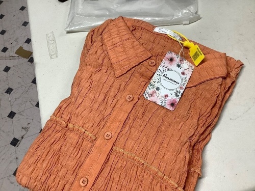 Aoxwomen 3xl top - Lot 101