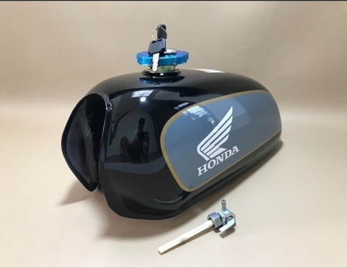 Fuel Gas Tank For Genuine Honda Benly CD90 in Black New Complete 50S CD50 CD70. - Lot 108