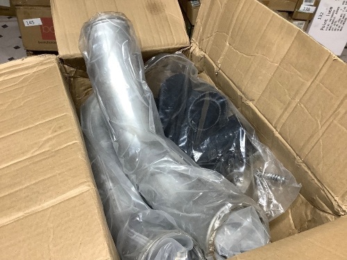 Intercooler pipe - Lot 148c