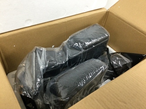 Set of Tow Mirrors (Unknown Fit) - Lot 459