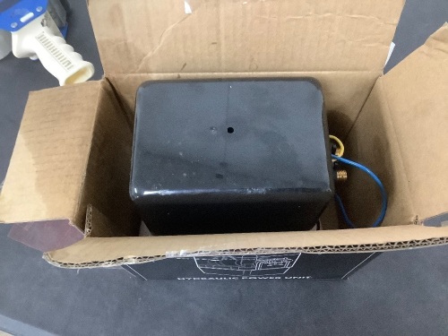 A Premium Hydalic Power Unit  - Lot 503