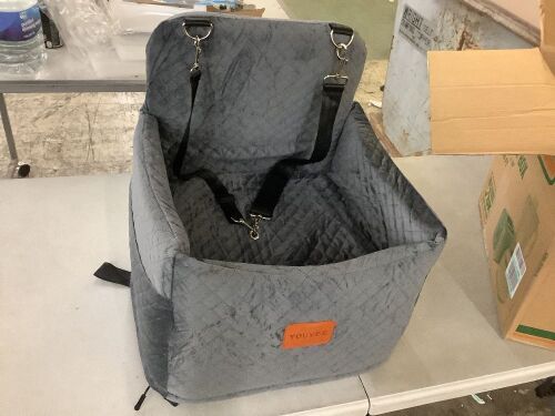 Youvee Dog Car Seat  - Lot 253