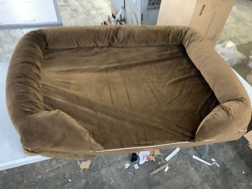 Urpet Large Dog Bed  - Lot 366