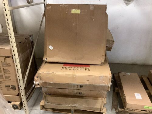 Pallet of Zero Gravity Chairs - May Contain Salvage - Lot 717
