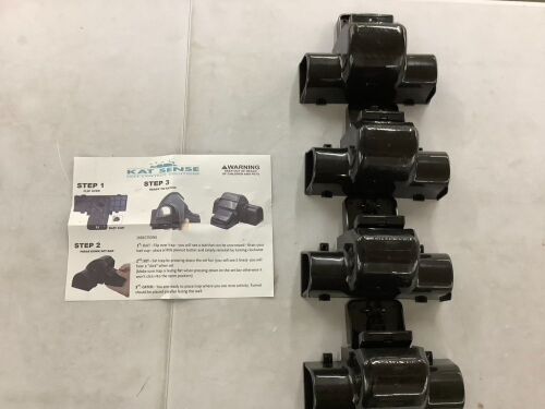 Kat Sense Tunnel Traps, 4 Pc  - Lot 478