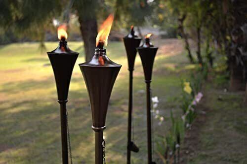 Garden Torch, 4 Pack  - Lot 608