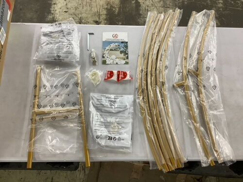Metal Balloon Arch Kit  - Lot 245