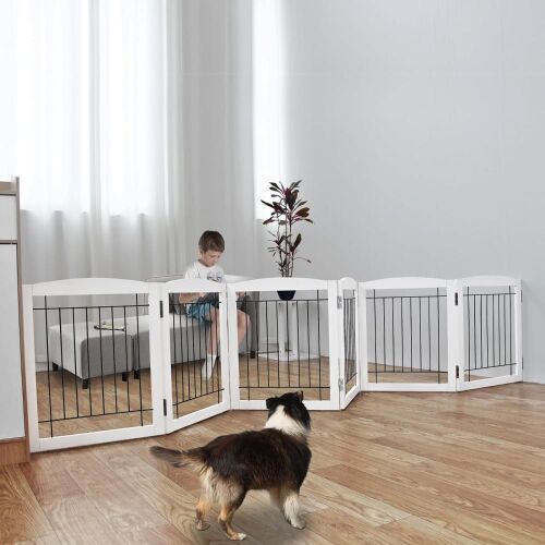 Freestanding Foldable Extra Wide Wooden Dog Gate - Lot 418