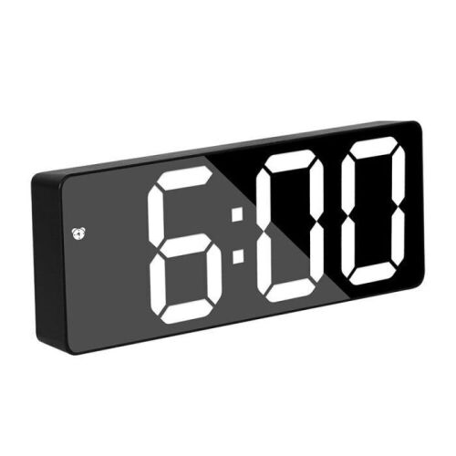 Lot of (5) LED Digital Bedside Alarm Clock - Lot 565