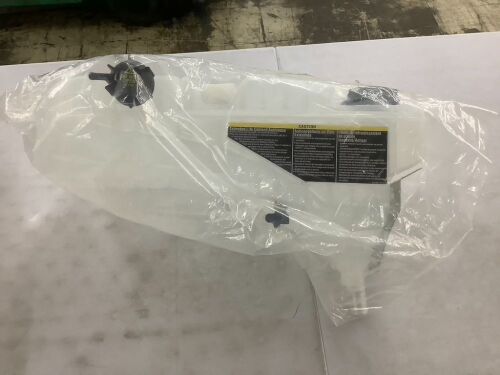 Coolant Reservoir  - Lot 589
