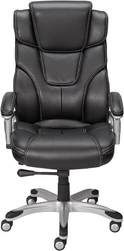 Staples Baird Bonded Leather Managers Chair - Lot 57