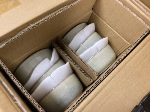 18PC Set Dinnerware in Grey - Lot 1044