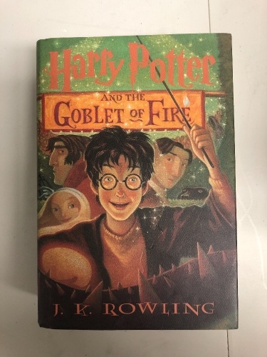 Harry Potter & The Goblet of Fire Hardback Book, Like New, Sold as is - Lot 4