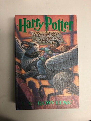 Harry Potter & The Prisoner of Azkaban Hardback Book, Like New, Sold as is - Lot 11