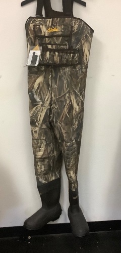 Mens Waders, 11S, E-Commerce Return, Sold as is - Lot 75