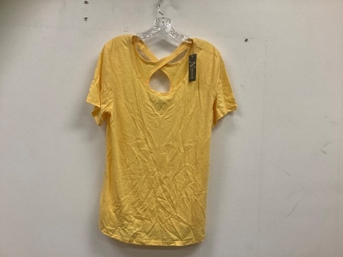 Natural Reflections Womens Shirt, Large, Appears New - Lot 187