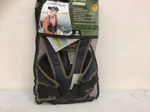 Manual Inflating Life Jacket, Adult Universal, E-Comm Return - Lot 255