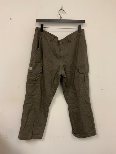 Red Head Cargo Pants for Men, 42/30, E-Comm Return - Lot 337
